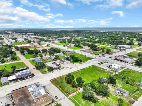 631 Texas Avenue Texas City TX 77590