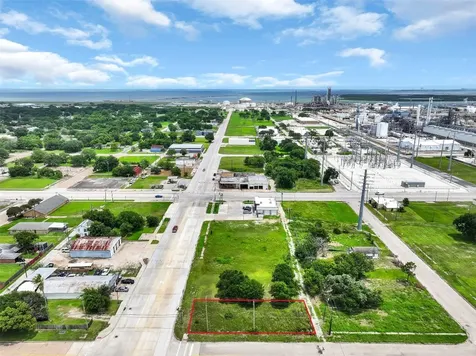 631 Texas Avenue Texas City TX 77590