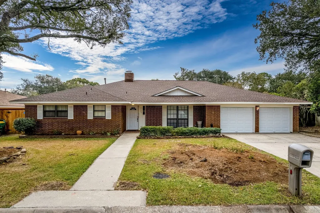 2103 Mockingbird Lane Baytown TX 77520