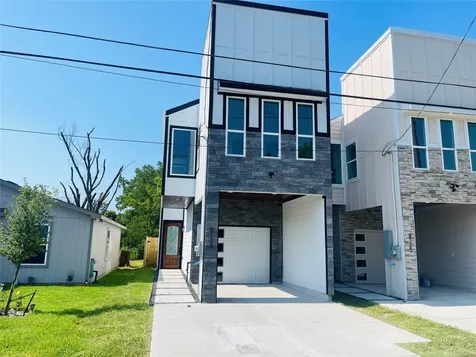 8123 Saint Louis Street Houston TX 77028