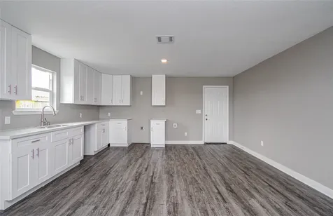 2221 Road 591501 Cleveland TX 77327