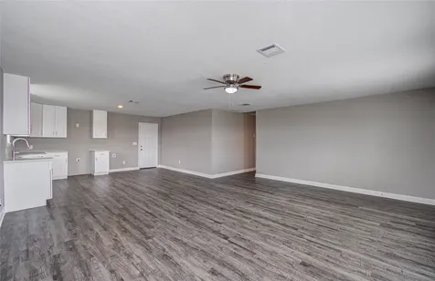 2221 Road 591501 Cleveland TX 77327