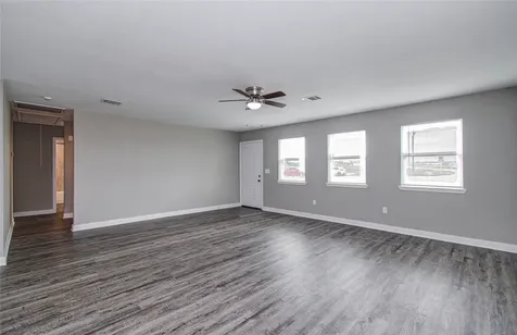 2221 Road 591501 Cleveland TX 77327