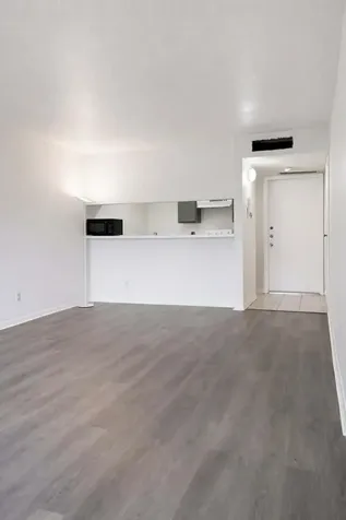 3035 Walnut Bend Lane 26 Houston TX 77042