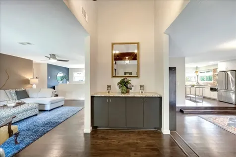 2631 Baycrest Drive Nassau Bay TX 77058