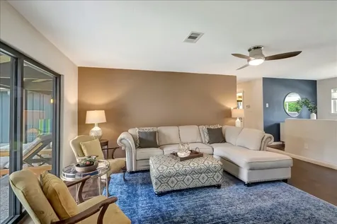 2631 Baycrest Drive Nassau Bay TX 77058