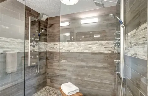 2631 Baycrest Drive Nassau Bay TX 77058