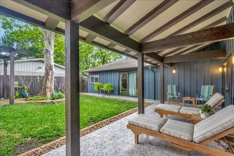 2631 Baycrest Drive Nassau Bay TX 77058