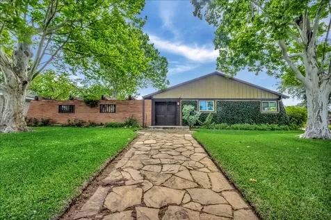 2631 Baycrest Drive Nassau Bay TX 77058