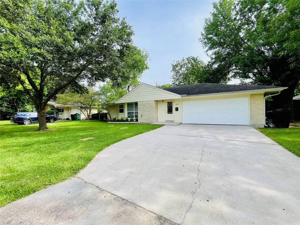 6829 Hazen Street Houston TX 77074