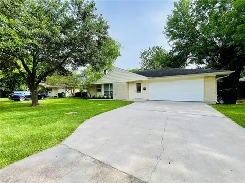 6829 Hazen Street Houston TX 77074
