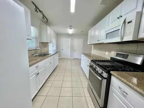 6829 Hazen Street Houston TX 77074