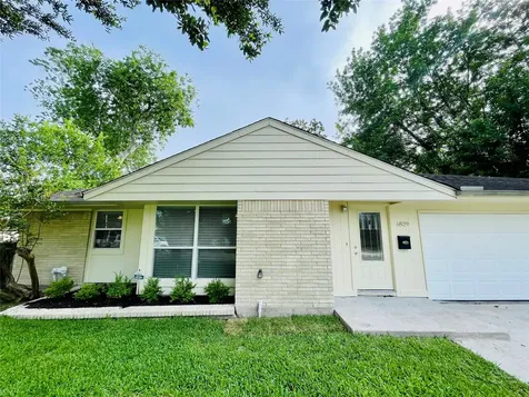 6829 Hazen Street Houston TX 77074