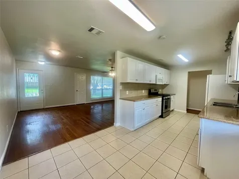 6829 Hazen Street Houston TX 77074