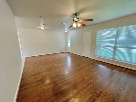 6829 Hazen Street Houston TX 77074