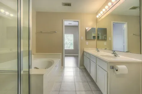 7 Newberry Trail Court The Woodlands TX 77382