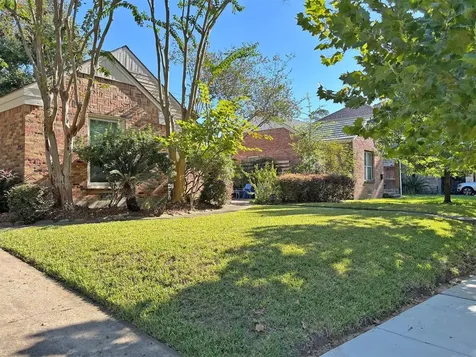 6719 Meadowlawn Street Houston TX 77023