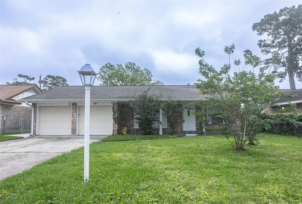 730 Barnesville Street Channelview TX 77530