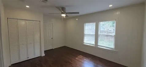 2827 Robertson Street Houston TX 77009