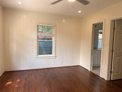 2827 Robertson Street Houston TX 77009