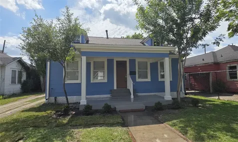 2827 Robertson Street Houston TX 77009