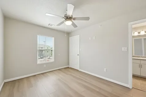 282 Plez Morgan Drive A Montgomery TX 77356