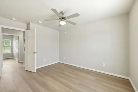 282 Plez Morgan Drive A Montgomery TX 77356