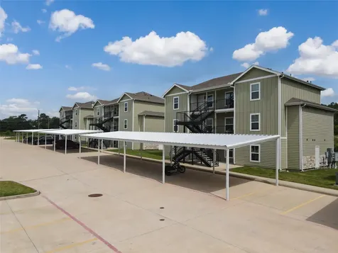 282 Plez Morgan Drive A Montgomery TX 77356