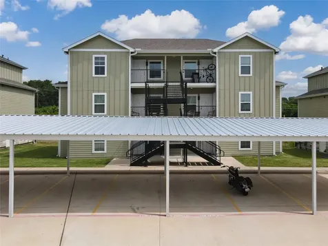 282 Plez Morgan Drive A Montgomery TX 77356