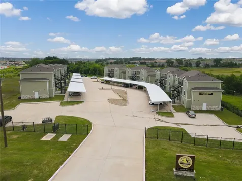 282 Plez Morgan Drive A Montgomery TX 77356