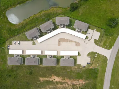 282 Plez Morgan Drive A Montgomery TX 77356