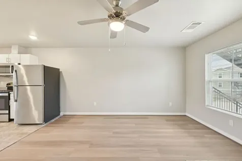 282 Plez Morgan Drive A Montgomery TX 77356