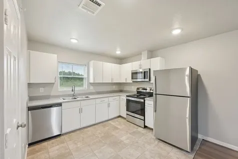 282 Plez Morgan Drive A Montgomery TX 77356