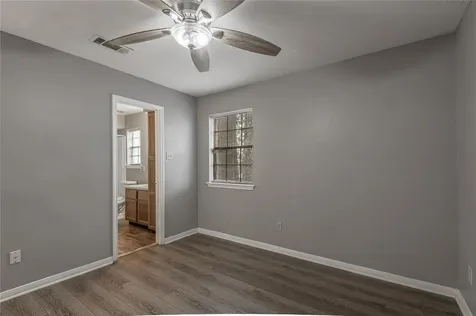 2402 Sycamore Avenue A1 Huntsville TX 77340