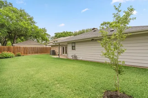 10818 Olympia Drive Houston TX 77042