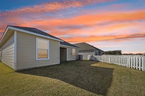 5049 Hauna Lane Dickinson TX 77539
