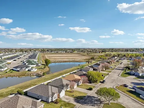 5049 Hauna Lane Dickinson TX 77539