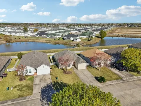 5049 Hauna Lane Dickinson TX 77539