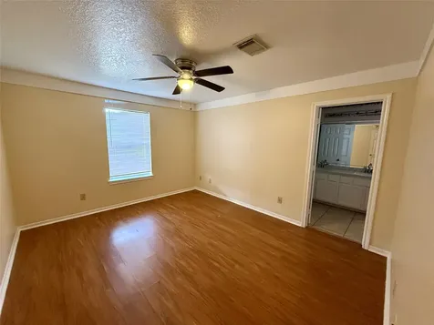1214 28th Avenue N Texas City TX 77590