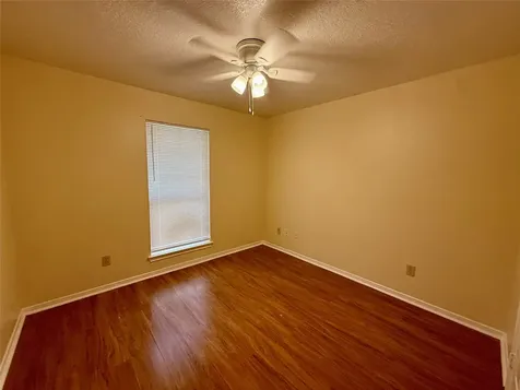 1214 28th Avenue N Texas City TX 77590