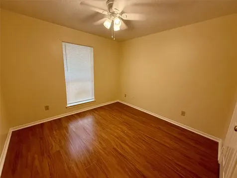 1214 28th Avenue N Texas City TX 77590