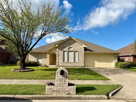 1214 28th Avenue N Texas City TX 77590
