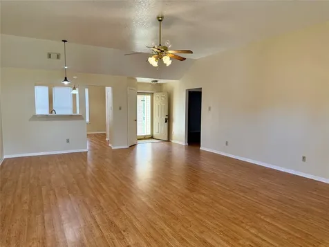 1214 28th Avenue N Texas City TX 77590