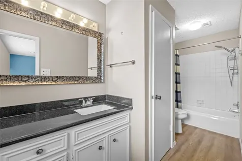 13901 Hollowgreen Drive Houston TX 77082