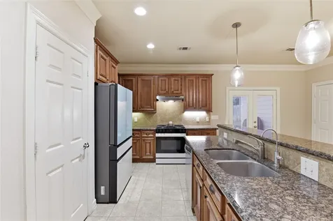 415 San Julio Drive Houston TX 77091