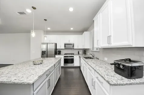 3402 Avondale View Drive Houston TX 77025