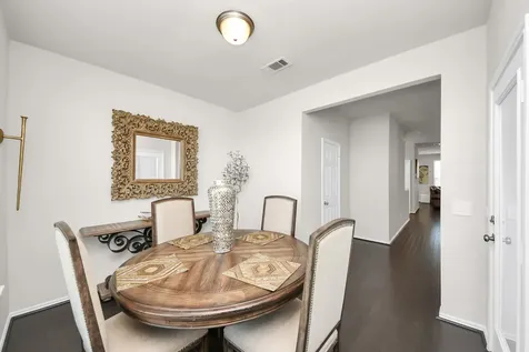 3402 Avondale View Drive Houston TX 77025