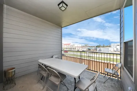 3402 Avondale View Drive Houston TX 77025