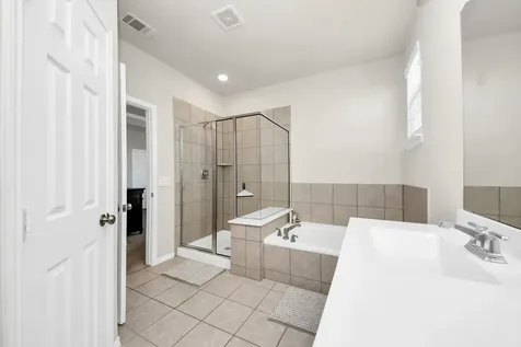 3402 Avondale View Drive Houston TX 77025
