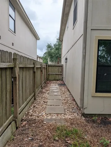 2937 La Estancia Lane Houston TX 77093